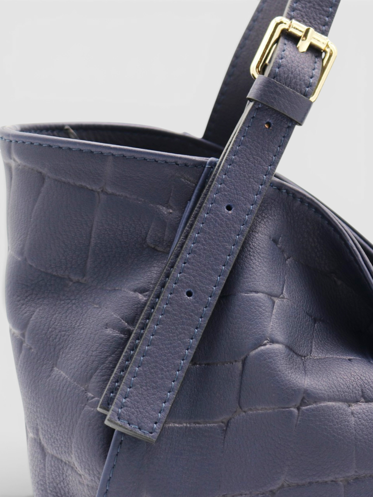 Sarin Croc