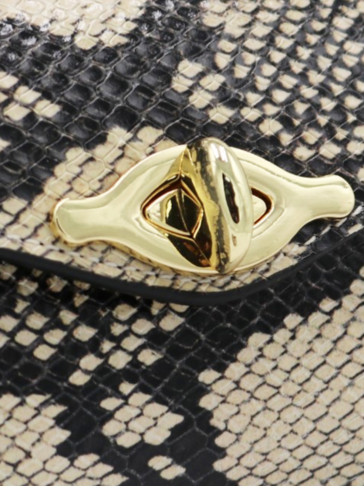 MARLON SNAKE