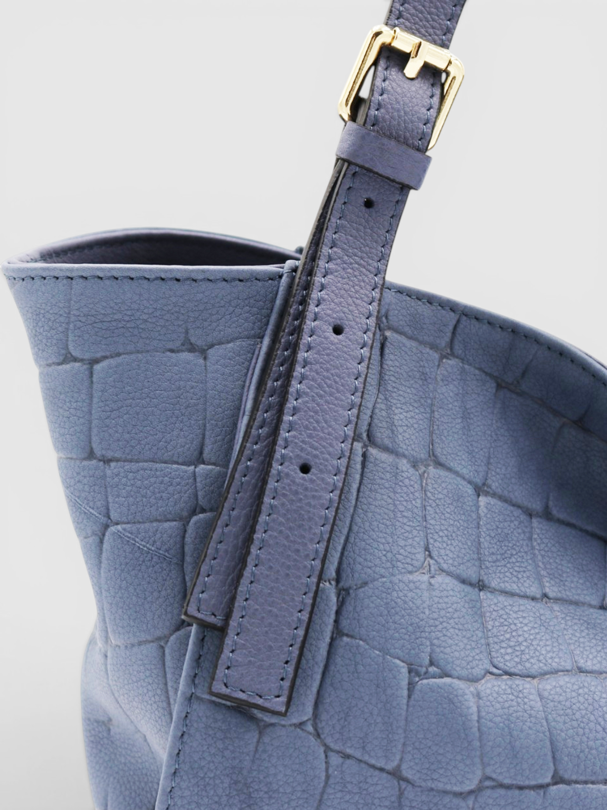 Sarin Croc