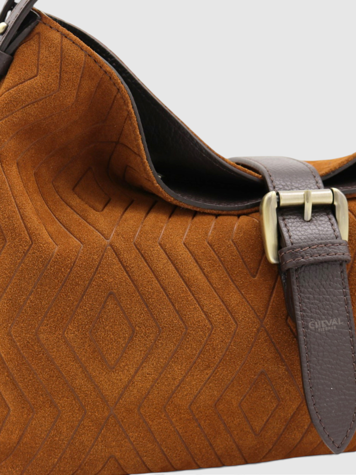 CLOE SUEDE